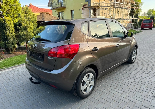 Kia Venga cena 25900 przebieg: 194000, rok produkcji 2013 z Czersk małe 326